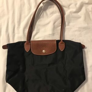 Black small Longchamp bag